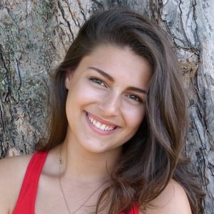 Meet your Posher, Isabella